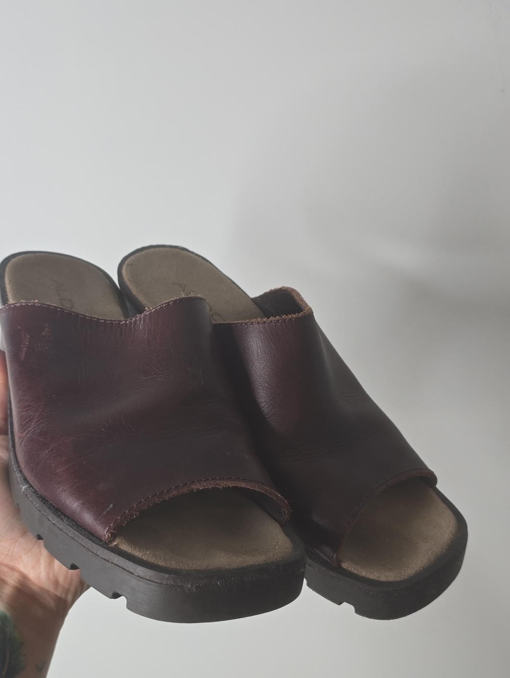 Vintage 90's Aldo Leather Square Toe Heels - Picture 2 of 8